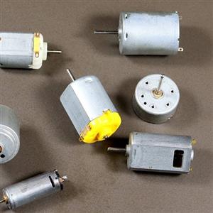 MOTORS
